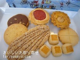 銀座ウエストのクリスマス缶2014