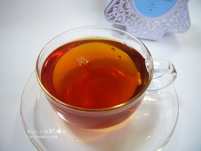 ARMAD TEAのクリスマス缶