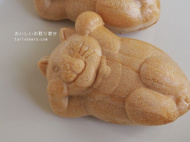 和菓子司　白樺のたらふくもなか