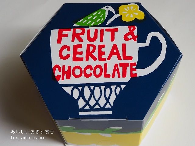 アフタヌーンティーのフルーツ＆シリアルチョコ