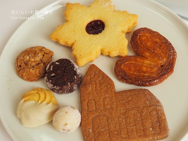 アディクト オ シュクルのChat en Noël ねこ缶クッキー