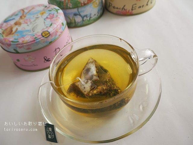 アフタヌーンティリビングの紅茶缶（うさぎ）
