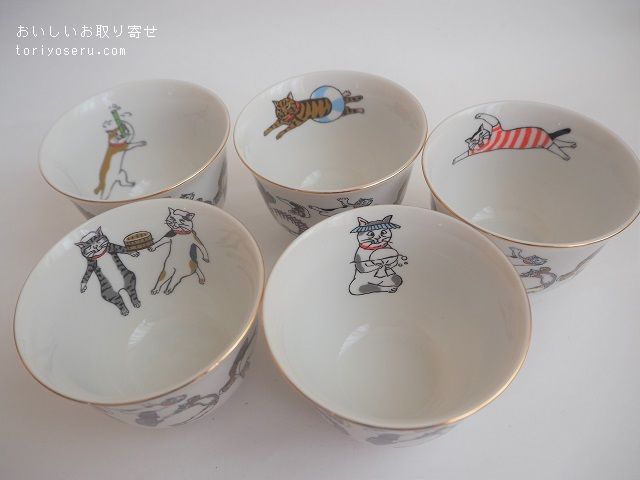 宇治田原製茶場のねこ柄缶緑茶とねこ柄煎茶椀