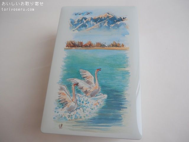 開運堂の白鳥の湖（缶）