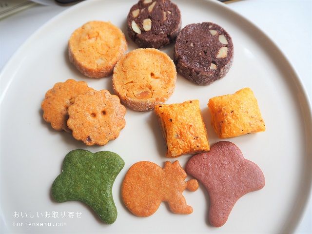 鎌倉紅谷のクッキー缶「プティパケ」