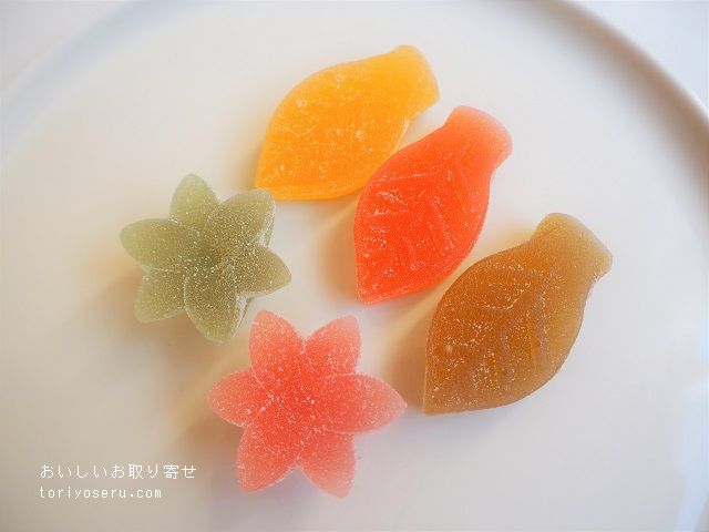 彩果の宝石のハーブ缶