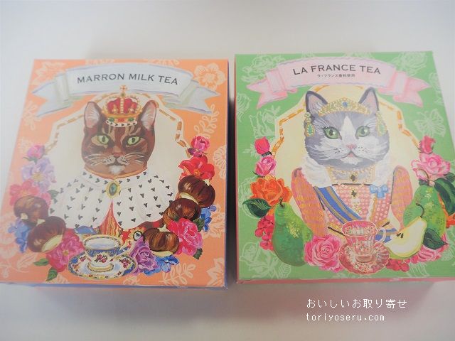 アフタヌーンティルームの猫の缶入り紅茶とお菓子