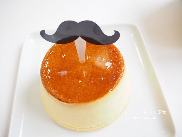 コントラディ神戸の神戸チーズプリンケーキ