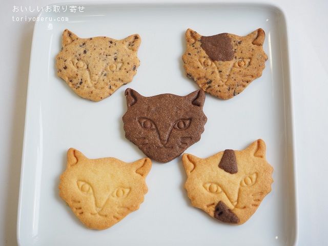 フェアリーケーキフェアの神様のいたずら　猫クッキー缶