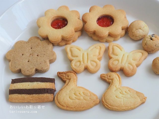 Bake shop Loterieのクッキー缶