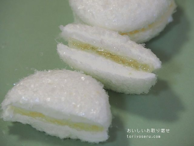藤い屋の淡雪花