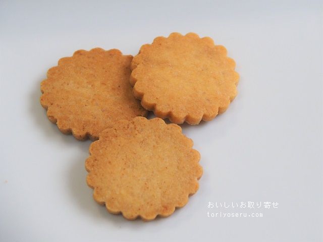 COCO PATISSのクッキー缶