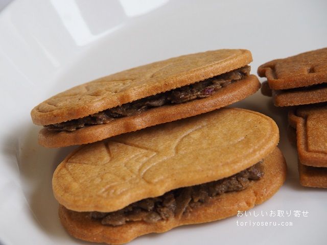 こむぎのおいしいお菓子のクッキー缶2種