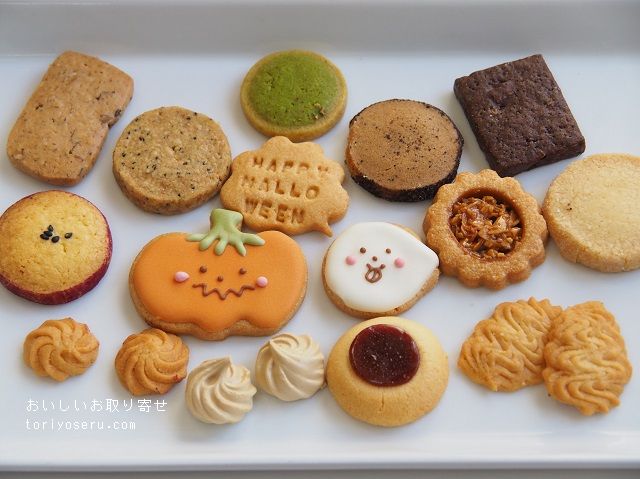 カフェのある暮らしとお菓子の店のクッキー缶（ハロウィン）