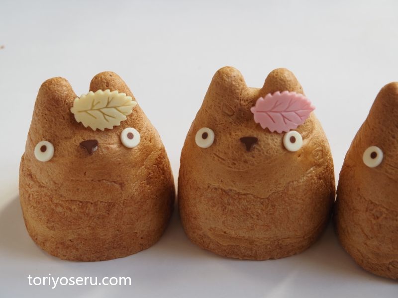 白髭シュークリーム工房のトトロのシュークリーム