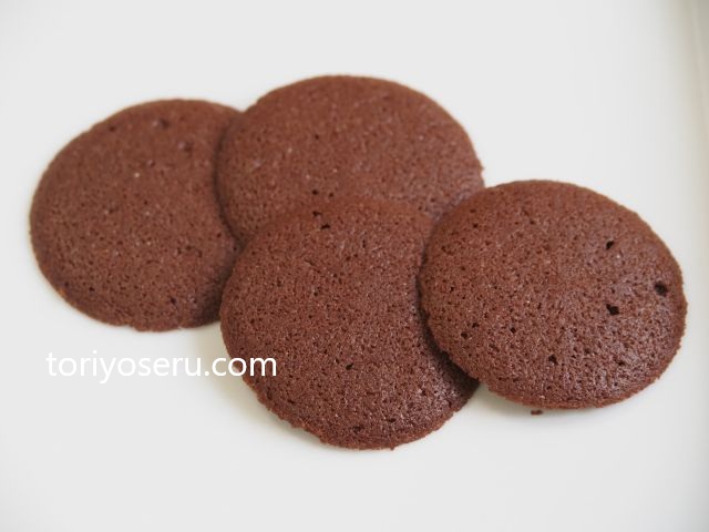 リビエール（RIVIERE）のショコラのラングドシャ缶（冬季限定）