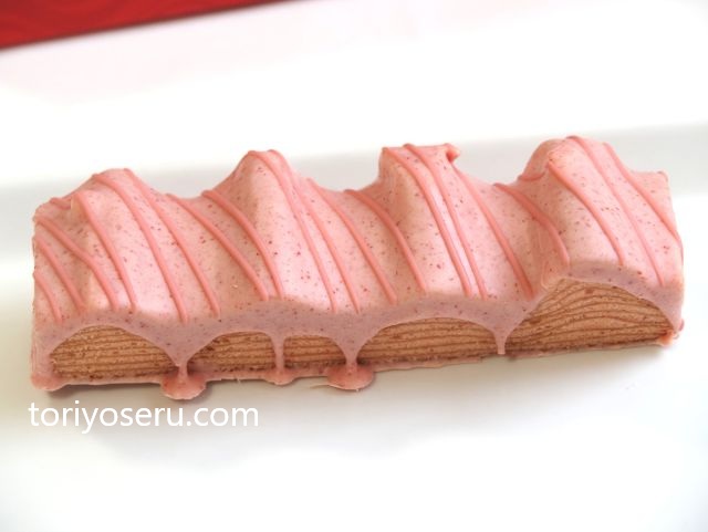 苺尽くしのバウムクーヘン。ねんりん屋の苺ショコラーテ