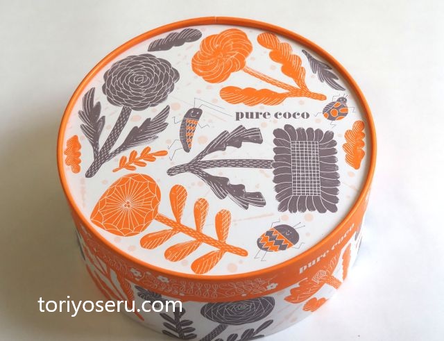 サクサクシューのお菓子　Pure cocoピュアココのホワイト＆ミルク