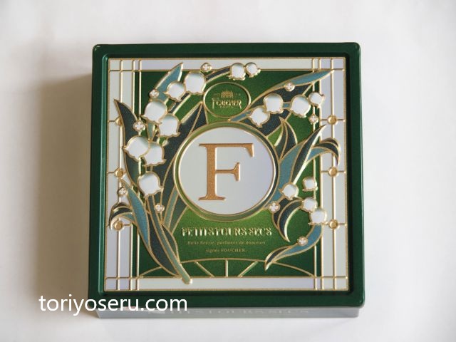 Foucherフーシェの花咲く窓辺のプチフール。クッキー缶（すずらん）